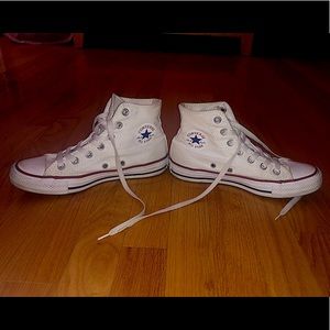 White All-Star Converse Hi-Top